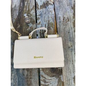 Roots Cream White Mini Crossbody Bag Wallet Wristlet Purse Saffiano Faux Leather